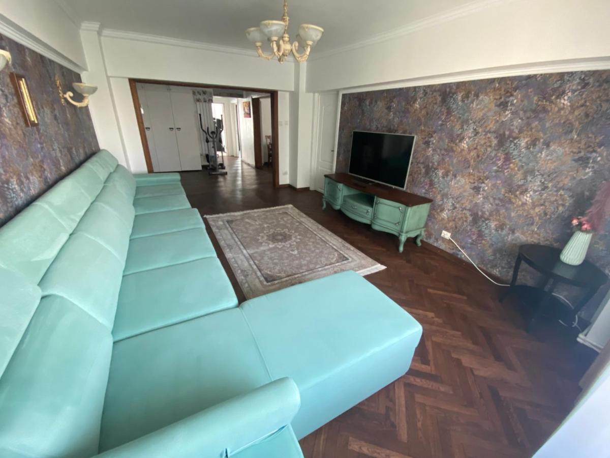 Violetta Apartament Buzău Exteriör bild