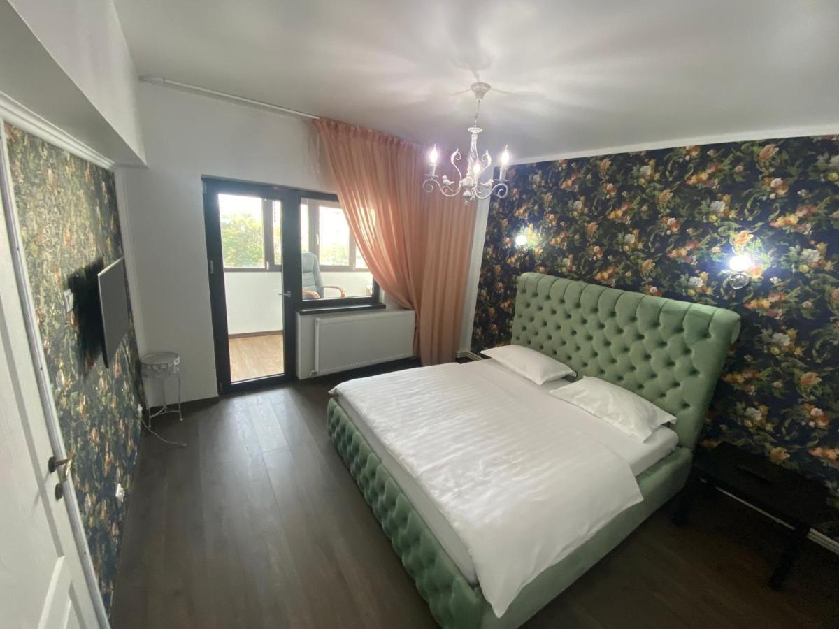Violetta Apartament Buzău Exteriör bild